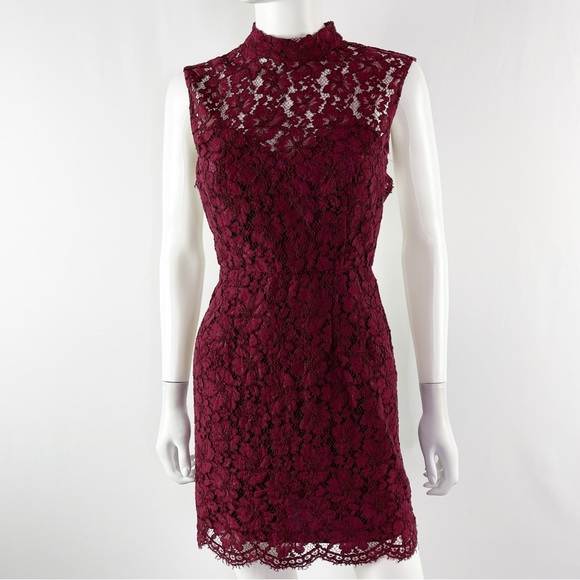 Sandro Paris Size 1 US S Burgundy Red ROMIE Lace Mini Dress with Open Back - Picture 4 of 15